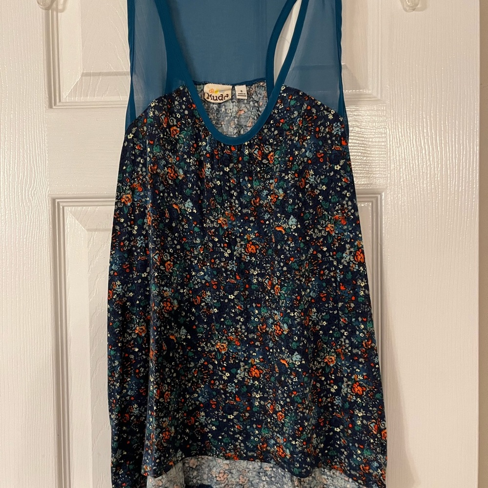 MUDD casual tank, blue/floral, comfortable and cute. Size S
